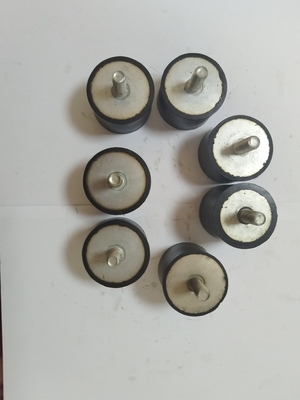 Einfache Installation Gummi-Schocksabsorber für schwere Lkw Einfach und einfach zu installieren Gesamtbreite 58mm Schraub-on-Methode